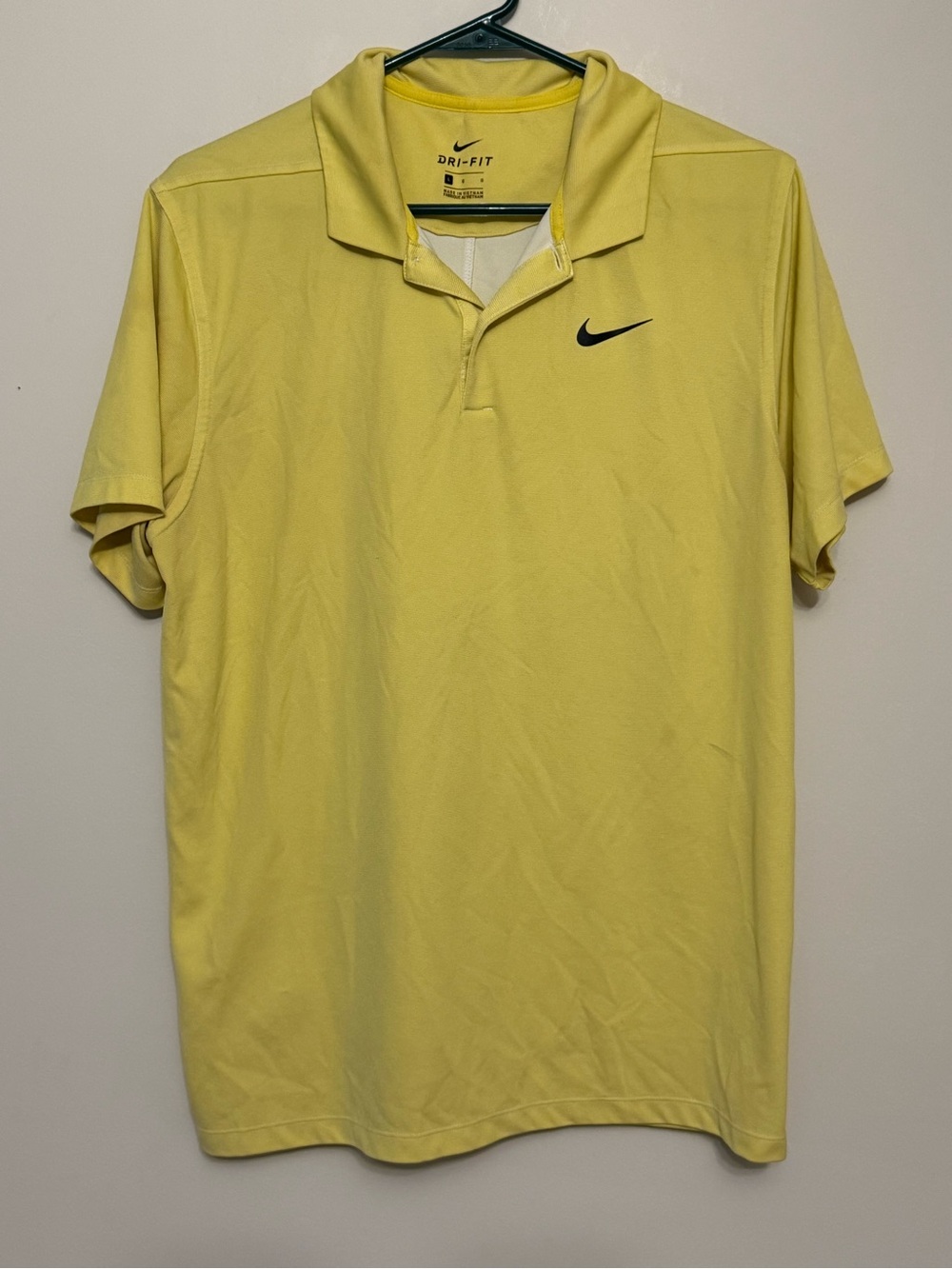 Nike Dri-FIT Men's Yellow Polo Shirt - Athleisure - Athletic - Workout Shirt